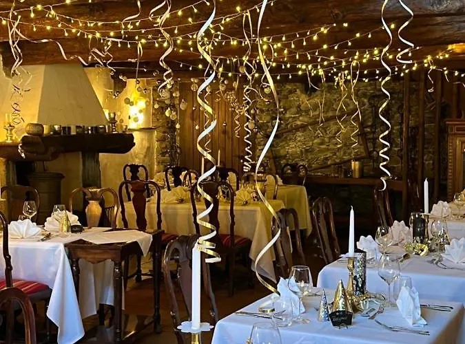 Garni Degli Angioli 호텔 *